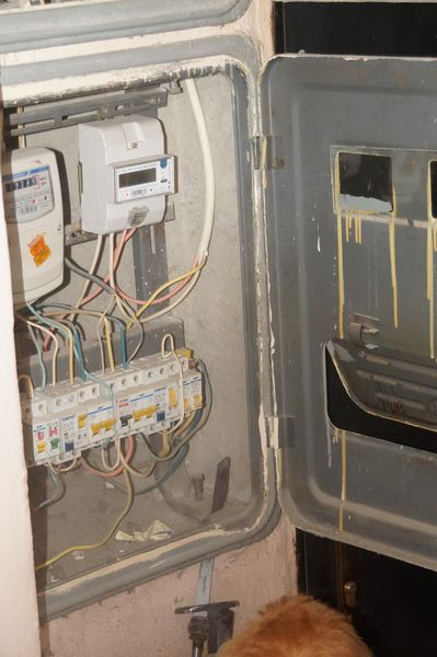 Замена накладок для электрических щитков (ЩЭ) в многоквартирном доме