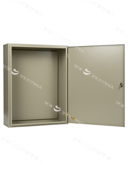 Щит с монтажной панелью ЩМП - 067 МЭК (650х550х250) IP31 (Металлокорпус)*