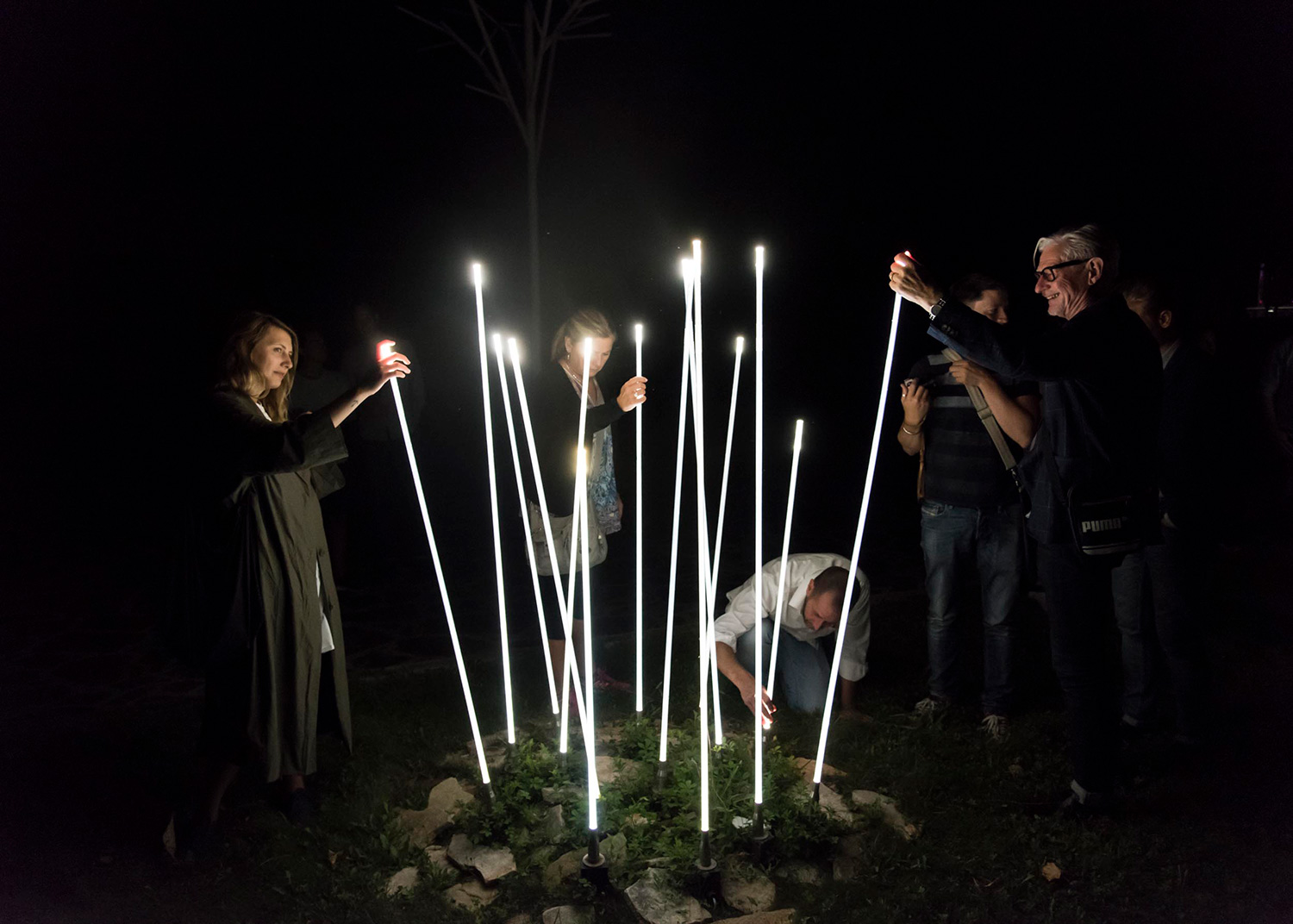 Декоративный светильник iGuzzini Typha Bollard Steel ADT4.713 (1300mm)