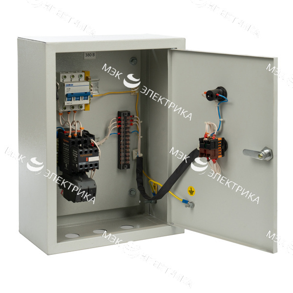Ящик управления асинхронными двигателями Я5110-3274 IP31 20А (395х310х220)