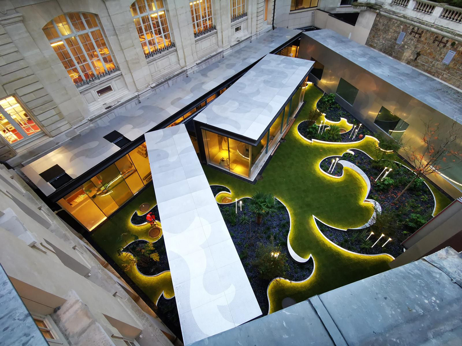 Декоративный светильник iGuzzini Typha Bollard Steel ADT4.713 (1300mm)