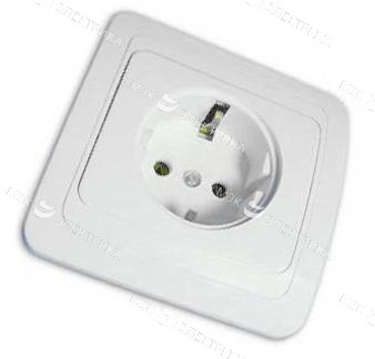 Евро.розетка 1м скр\п белая "ВАЛЕРИ"