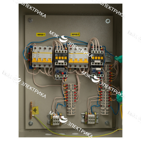 Ящик управления асинхронными двигателями Я5115-3074