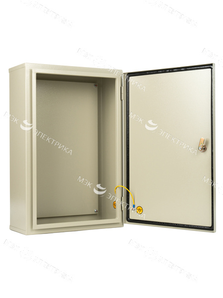 Щит с монтажной панелью ЩМП - 065 В МЭК(600х400х200) IP65 (Металлокорпус)